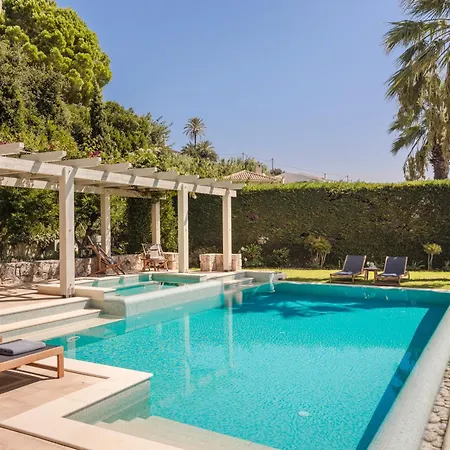 Вилла Villas Свороната