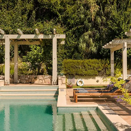 Villas Свороната