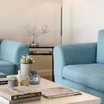 Villas Villa *