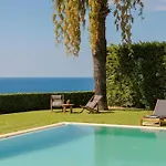 Villa Villas *