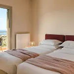 Villas Svoronata