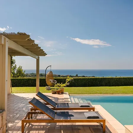 Villas * Svoronata