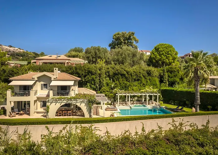 Villas Вилла Свороната