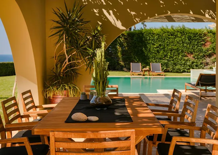 Villas Свороната