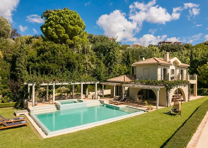 Villas Вилла Свороната
