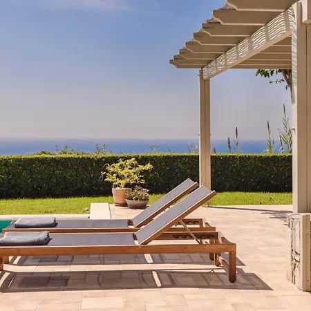 Sarlata Villa
